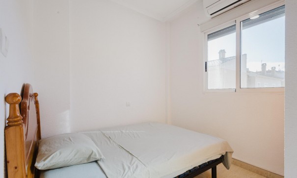 Herverkoop - Apartement Flat -
Torrevieja - Parque de las Naciones