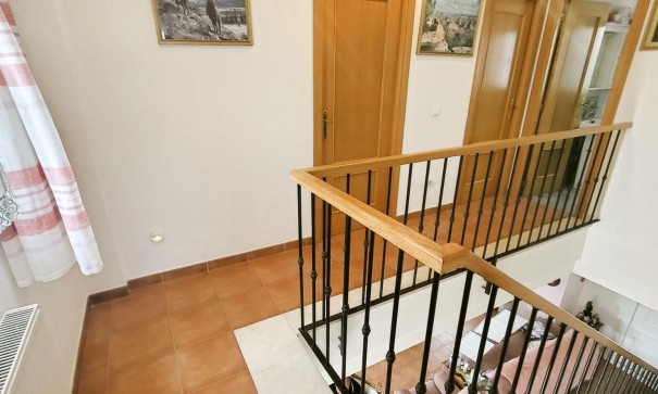 Herverkoop - Vrijstaande Villa -
Aspe