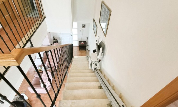 Herverkoop - Vrijstaande Villa -
Aspe