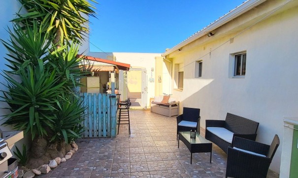 Herverkoop - Stadswoning -
Casas del Señor