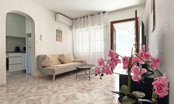 Venta - Apartamento piso -
Torrevieja - Torrelamata - La Mata