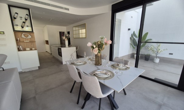 Herverkoop - Halfvrijstaande villa -
Santiago de La Ribera - Santiago de La Ribera - Town