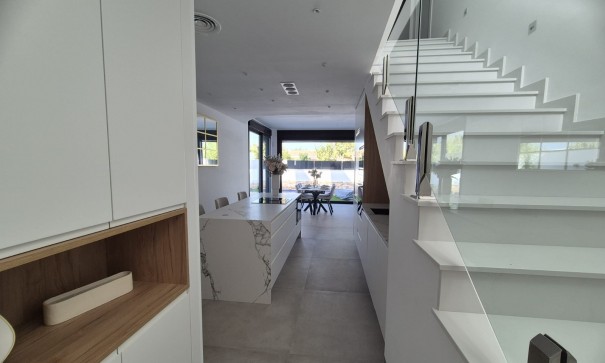 Herverkoop - Halfvrijstaande villa -
Santiago de La Ribera - Santiago de La Ribera - Town