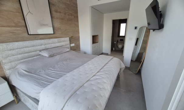 Herverkoop - Halfvrijstaande villa -
Santiago de La Ribera - Santiago de La Ribera - Town