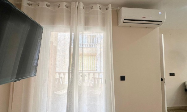 Herverkoop - Apartement Flat -
Torrevieja - Centro