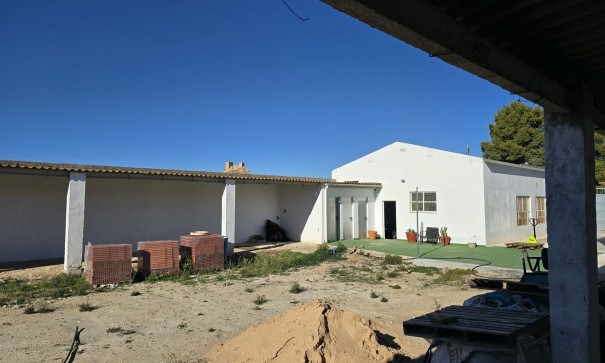 Sale - Commercial -
SAX