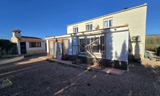 Herverkoop - Vrijstaande Villa -
Castalla