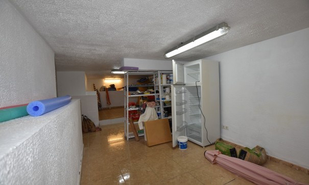 Herverkoop - Vrijstaande Villa -
Algorfa - Montemar