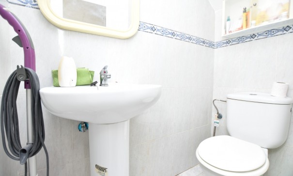 Sale - Town house -
Algorfa - Montemar