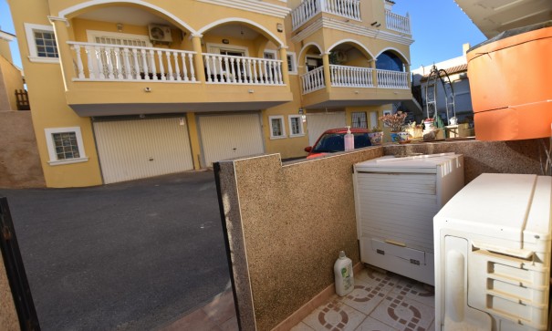 Sale - Town house -
Algorfa - Montemar
