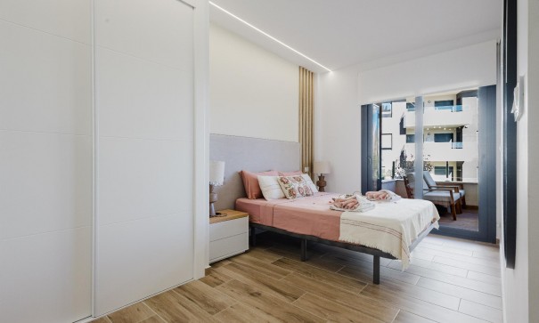 Herverkoop - Apartement Flat -
Orihuela Costa - valentino golf III