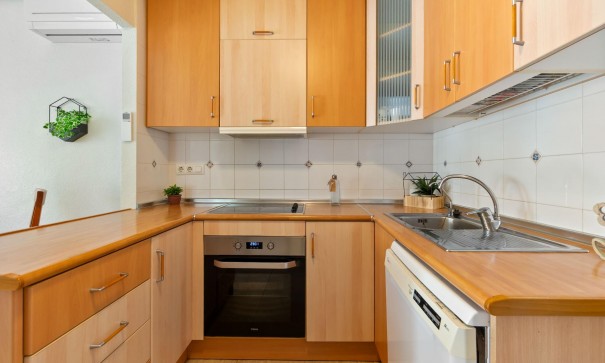 Herverkoop - Apartement Flat -
Torrevieja - Aguas Nuevas