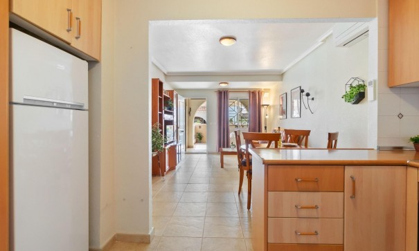 Herverkoop - Apartement Flat -
Torrevieja - Aguas Nuevas