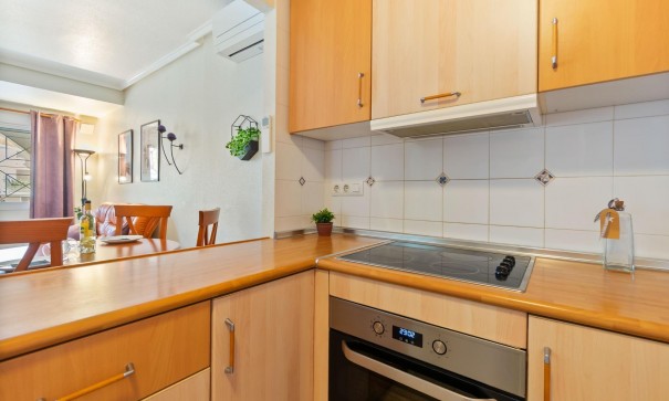 Herverkoop - Apartement Flat -
Torrevieja - Aguas Nuevas