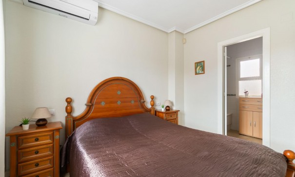 Herverkoop - Apartement Flat -
Torrevieja - Aguas Nuevas