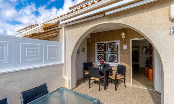 Herverkoop - Apartement Flat -
Torrevieja - Aguas Nuevas