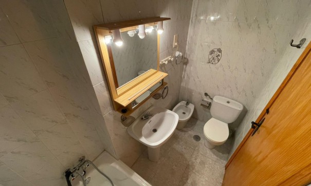 Herverkoop - Apartement Flat -
Torrevieja - Estacion de autobuses