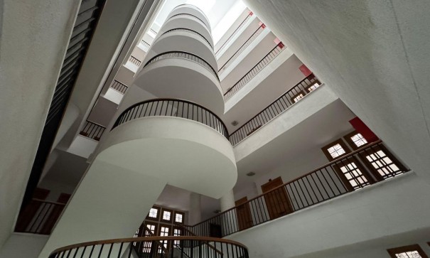 Herverkoop - Apartement Flat -
Torrevieja - Estacion de autobuses