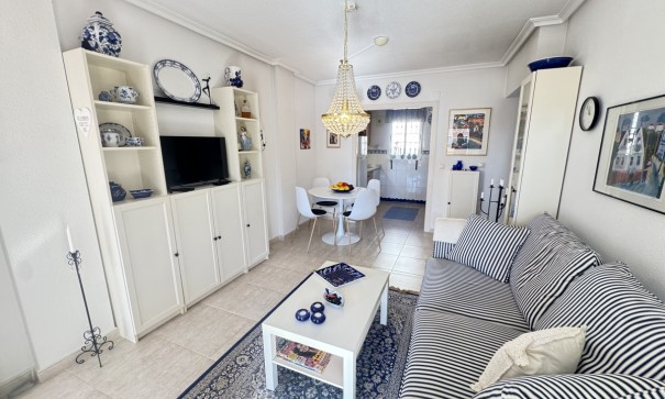 Sprzedaż - Apartament mieszkanie -
Los Altos