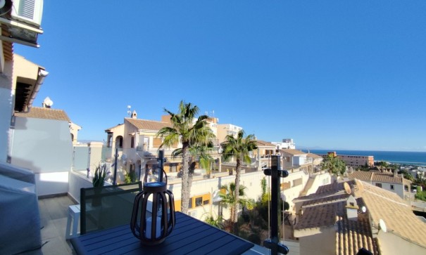Resale - Wohnung Appartement -
La Mata