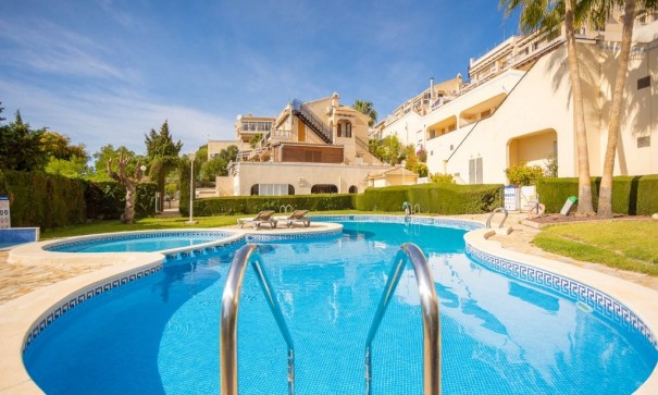Resale - Wohnung Appartement -
La Mata