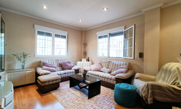 Sale - Town house -
Hondón de los Fráiles