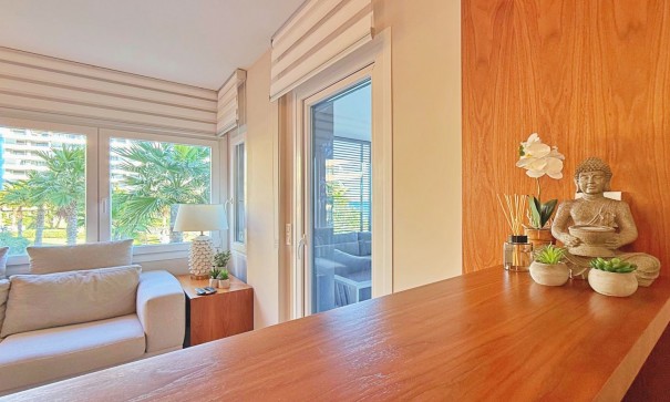 Resale - Wohnung Appartement -
Torrevieja - Punta Prima