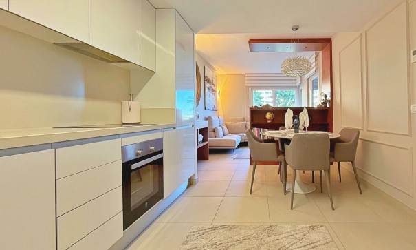 Resale - Wohnung Appartement -
Torrevieja - Punta Prima