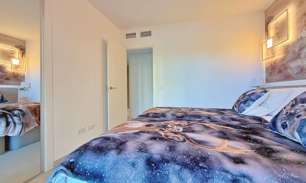 Resale - Wohnung Appartement -
Torrevieja - Punta Prima