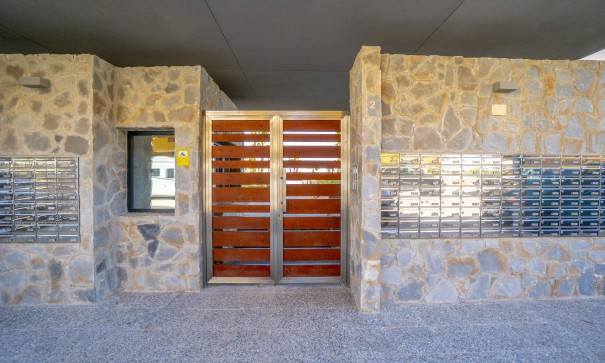 Resale - Wohnung Appartement -
Torrevieja - Punta Prima