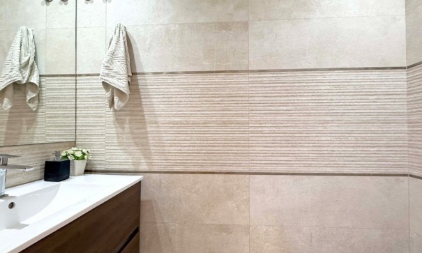 Herverkoop - Vrijstaande Villa -
Orihuela Costa - Villamartín