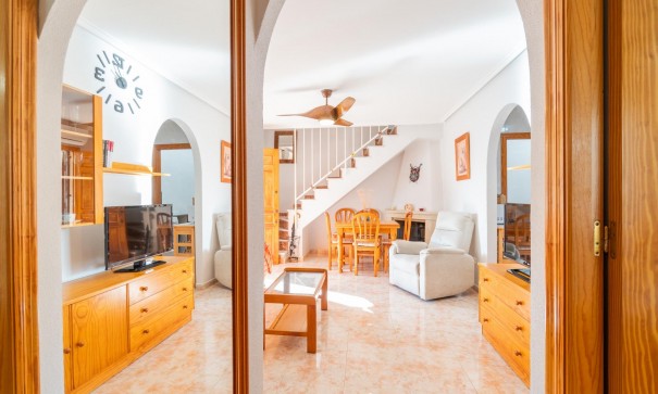 Herverkoop - Villa -
Orihuela Costa - Playa Flamenca