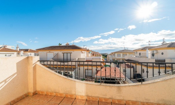 Herverkoop - Villa -
Orihuela Costa - Playa Flamenca