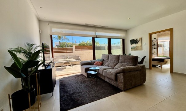 Herverkoop - Vrijstaande Villa -
Benijofar - Benijofar - Village