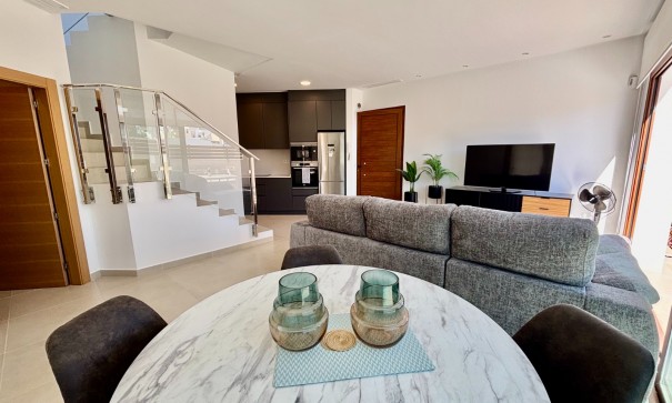 Herverkoop - Vrijstaande Villa -
Benijofar - Benijofar - Village