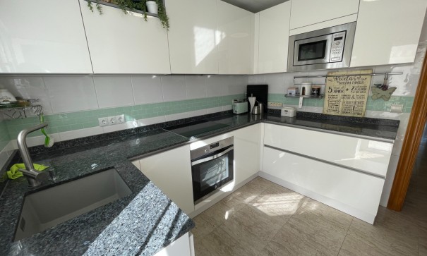 Herverkoop - Stadswoning -
Torre de La Horadada - Torre De Horadada