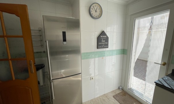 Herverkoop - Stadswoning -
Torre de La Horadada - Torre De Horadada