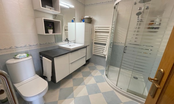 Herverkoop - Stadswoning -
Torre de La Horadada - Torre De Horadada