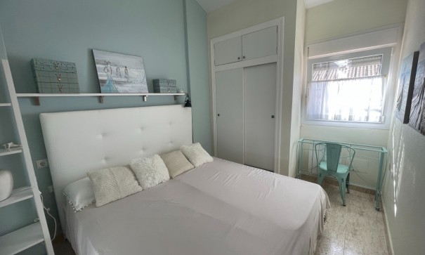 Herverkoop - Stadswoning -
Torre de La Horadada - Torre De Horadada