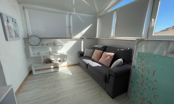 Herverkoop - Stadswoning -
Torre de La Horadada - Torre De Horadada