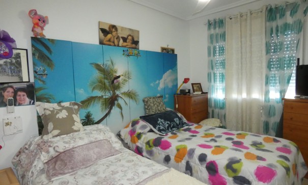 Videresalg - Lejlighed lejlighed -
Algorfa