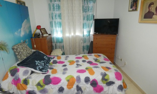 Videresalg - Lejlighed lejlighed -
Algorfa