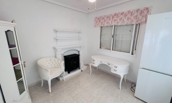 Herverkoop - Vrijstaande Villa -
Benijofar