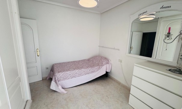 Herverkoop - Vrijstaande Villa -
Benijofar