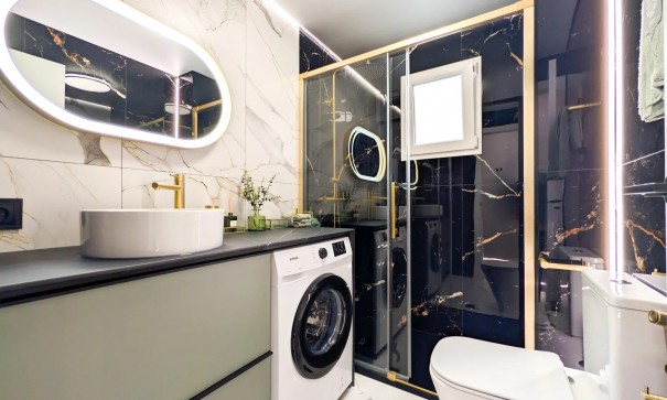 Herverkoop - Apartement Flat -
Torrevieja - Centro