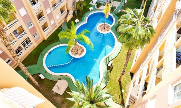Herverkoop - Apartement Flat -
Torrevieja - Centro