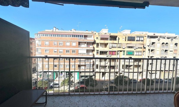 Herverkoop - Apartement Flat -
Torrevieja - Acequion