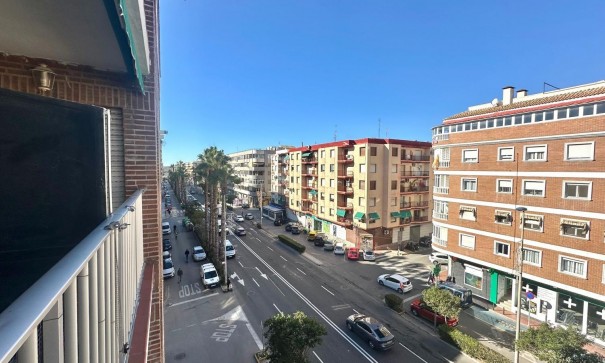 Herverkoop - Apartement Flat -
Torrevieja - Acequion
