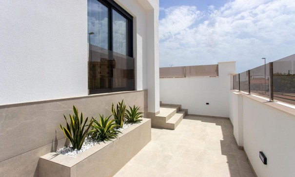 Nybyggeri - Fritliggende villa -
Sucina