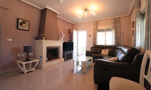 Herverkoop - Finca Landelijk pand -
Catral - Catral - Country